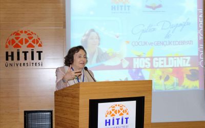 Üniversitemizde Gülten Dayıoğlu Çocuk ve Gençlik Edebiyatı Vakfının Ödül Töreni Düzenlendi - Hitit Üniversitesi web sitesi